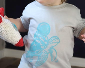 Hand Printed Kids T-Shirt Astronaut Sea Turtle