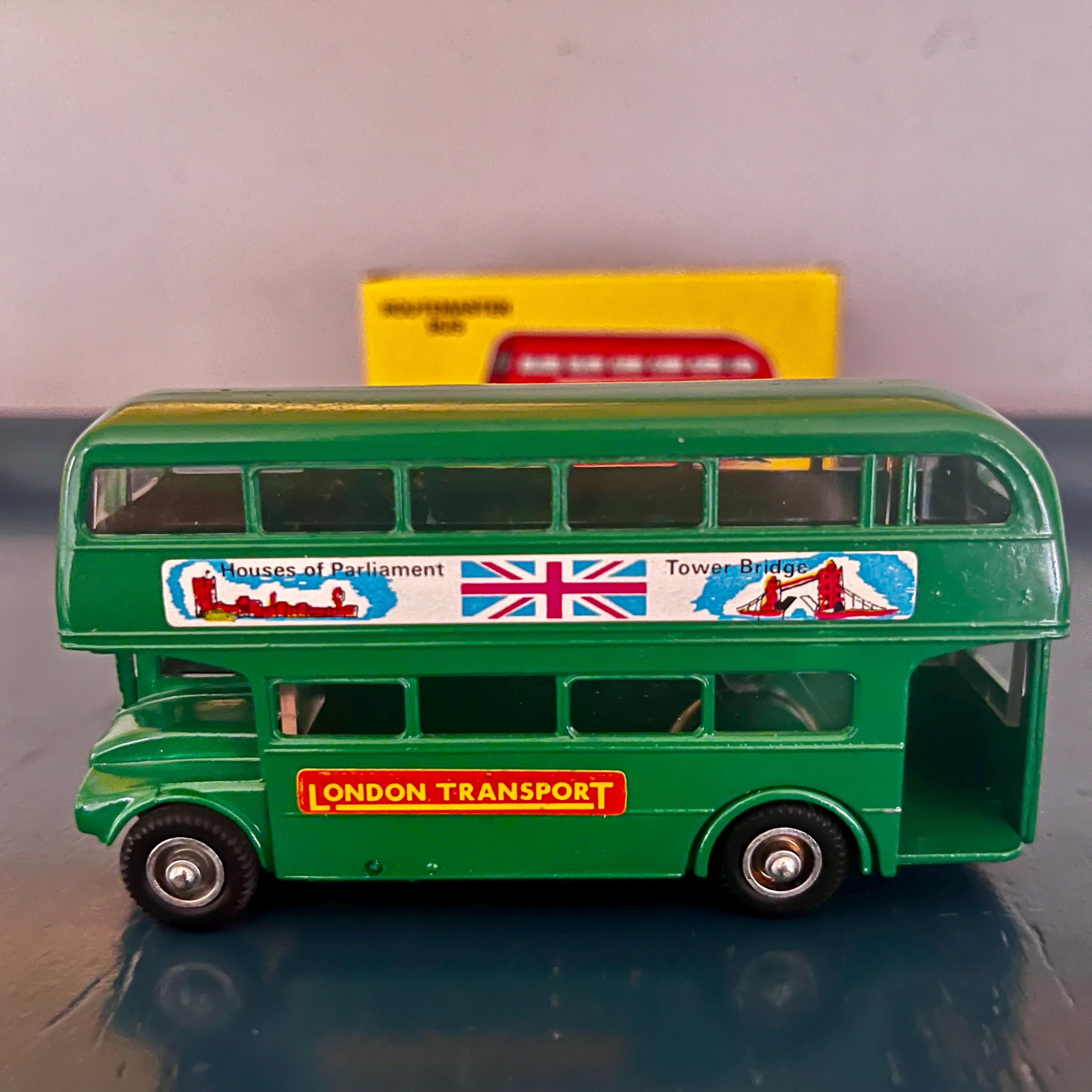 Budgie Models Routemaster Bus 緑色 1980s Budgie Green Routemaster London Bus in Original Box - Etsy