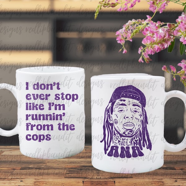 Lilweezyana, LSU, tasse à café, tasse, je ne m'arrête jamais comme si je fuyais les flics, paroles de lil wayne, meilleur rappeur vivant, tunechi, tasse de thé