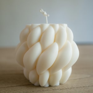 Large Knot Candle/Mothers Day Knit Candle/Interwoven Knit Pillar Candles/Cozy Candle/ Twisted Knot Candle/ Handmade Soy Wax Candle