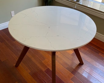 Quartz table tops