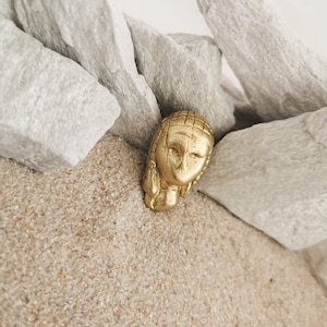 Paleolithic brooch Venus of Brassempouy, replica of the artifact from Grotte du Pape, gift idea for an archaeologist or art historian