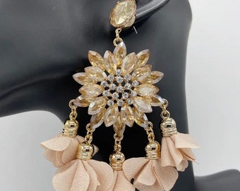 Cache Big Drop Dangle Earrings for Women | Flower earrings | Champagne earrings | Fashion Earrings | Gift for Her | Statement Earrings