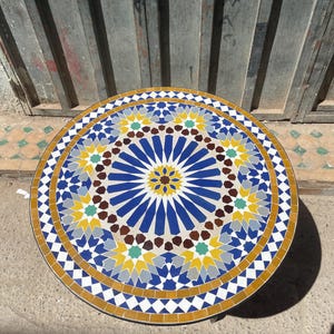 Handgemachter marokkanischer Mosaik-Tisch: Bunter Mosaik-Kachel, Mosaik-Tisch nach Maß