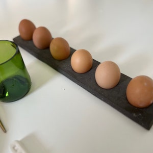 Ceramic egg rack