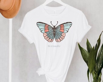 Vintage Style butterfly grahpic tee, butterfly tshirt, boho shirt butterfly, aethetic shirt, butterfly tee, butterfly tshirt, bug shirt.