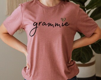 Grammie Leopard Heart T-Shirt, Mother's Day Gift