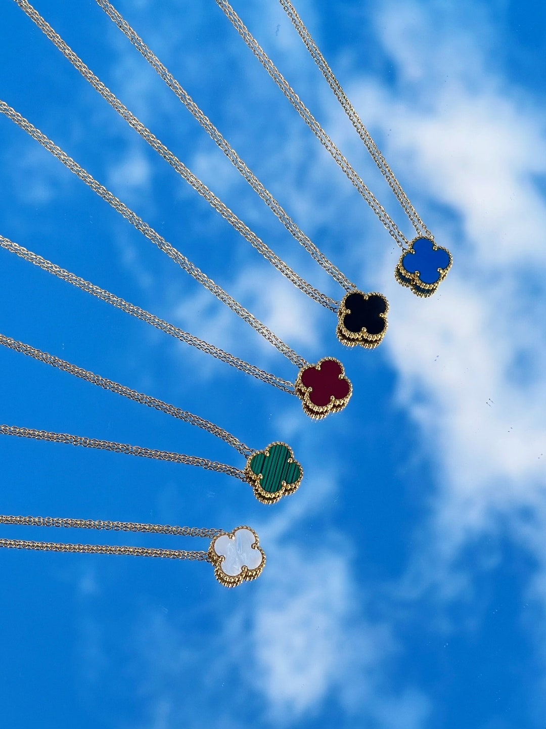 AYVRUOP Glücksklee Schmuckset 18k Vergoldet - Halskette Ohrringe Armband Set