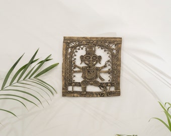 Divine Mastery: Handcrafted Brass Ganpati in Dhokra Art