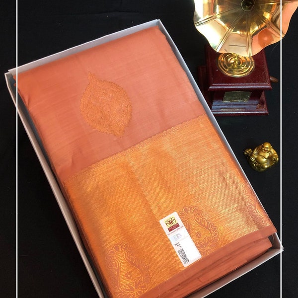 Stunning Classic Pure Kanjivaram Silk Saree in Pastel Orange with Gold Zari Border | Silk Mark Certified