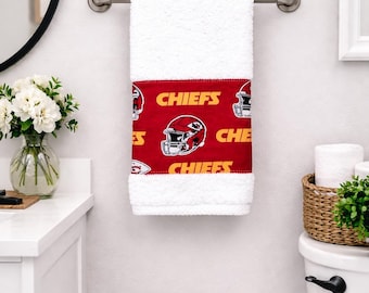 Kansas City Chiefs Hand Towel, Chiefs Football Bathroom Decor, Chiefs Guest Towel, Chiefs Fan Bathroom Decor, Kansas City Football Towel