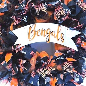 Couples Gift|Bengals Gift|Housewarming Gift|Cincinnati Bengals Wreath|Bengals Football Wreath|Unique Bengals Wreath|Bengals Door Hanger