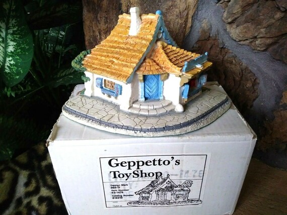 OLSZEWSKI Geppetto's ToyShopSign ピノキオ 置物 GOEBEL DISNEY PINOCCHIO Geppetto's Toy Shoppe by Olszewski, Brand
