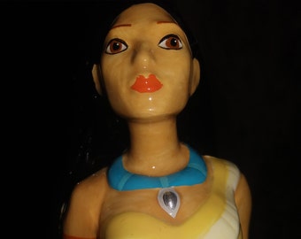 POCAHONTAS TRADITIONS Disney Store 1995 Vintage New Figurine, 8", con pegatina original, Pristine Mint
