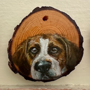 Foxhound Dog Hand Painted Wood Orimanet