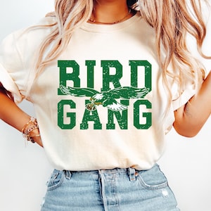 Bird Gang Shirt: Philadelphia Football Game Day Tee imagen 2