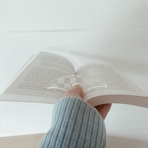 Acrylic Page Holder | Thumb Page Holder