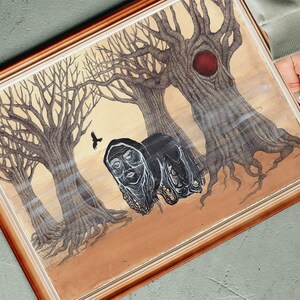 Fiaba illustrata, strega cattiva nel bosco, illustrazione fiabesca su carta, arte originale