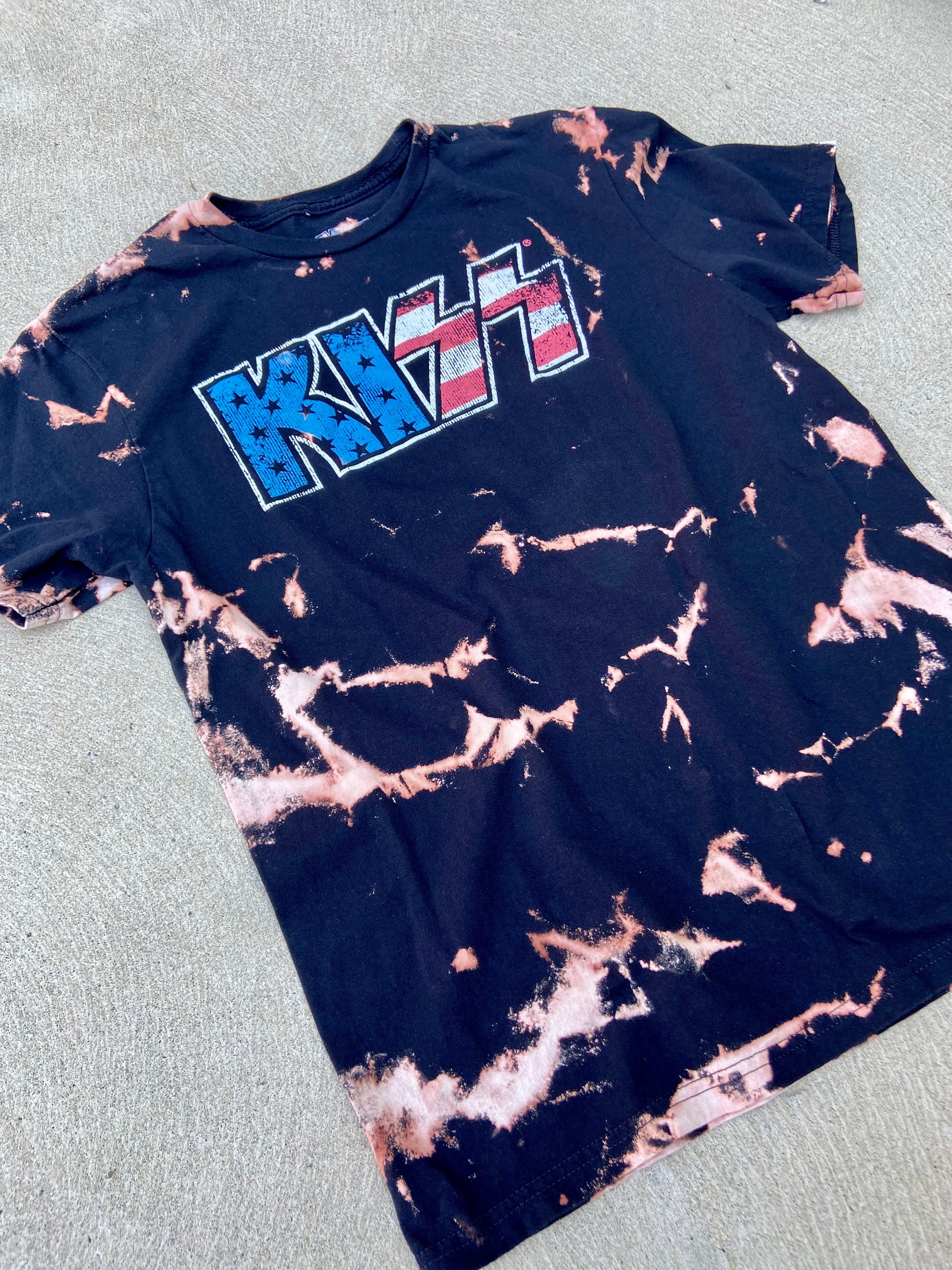 Band Tees, Rock Tshirts, Classic Rock Band Tees, Logo Tees, Bleach