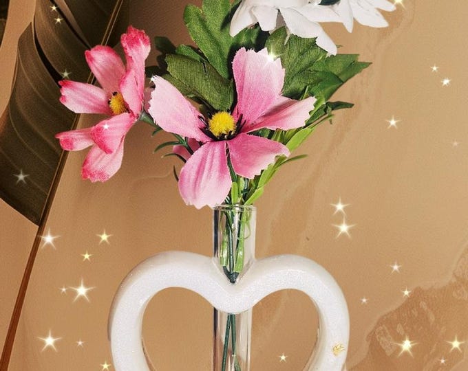 Hydroponic Vase, Plant Propagation Station, Heart Vase, Valentine's Day, Nordic, Scandi Style,  Home Decor, Test Tube Vase, Modern, Bud Vase