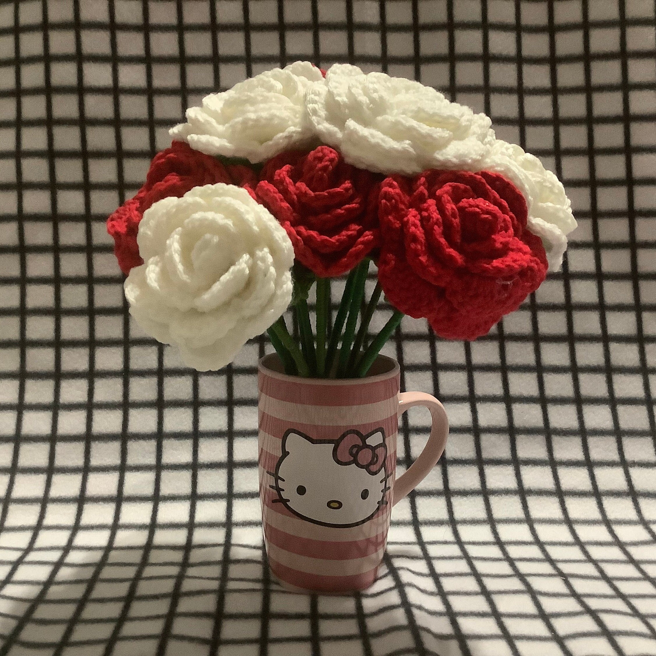 Crochet Roses & Crochet Rose Bouquet