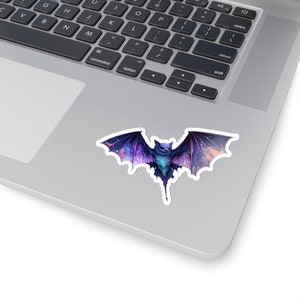 Magisk fladdermus vinylklistermärke, fladdermusklistermärke för laptop, andedjursklistermärke, fladdermusälskarklistermärke, galaxtema, fladdermusklistermärke, häxklistermärke bild 3