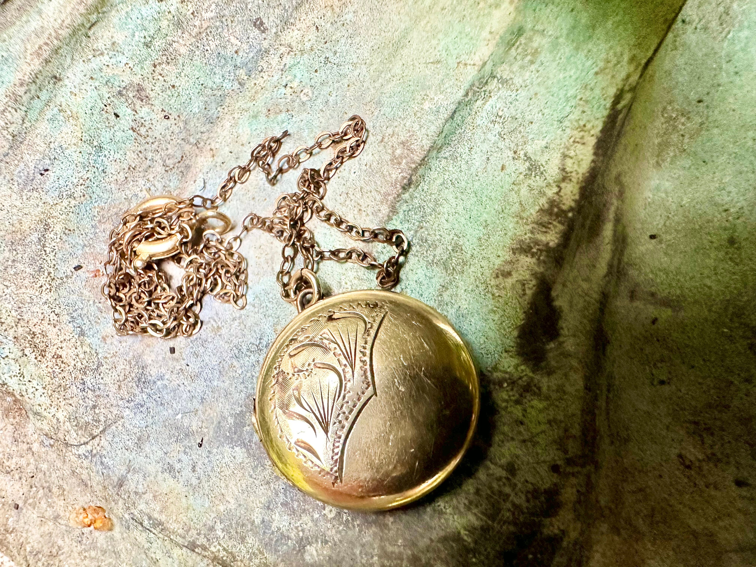 Rolled on sale gold locket