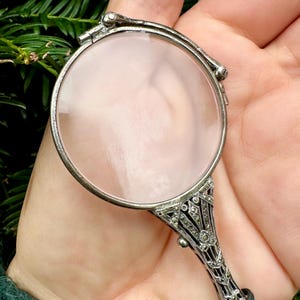 Lente d&#39;ingrandimento/Lorgnette pieghevole in argento antico marcasite