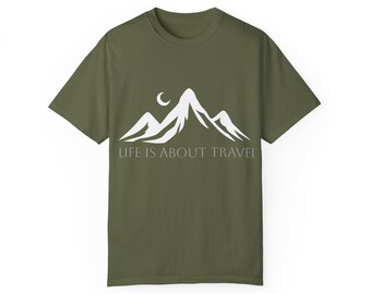 Mountain Silhouette T-Shirt: Nature Lover Unisex Tee