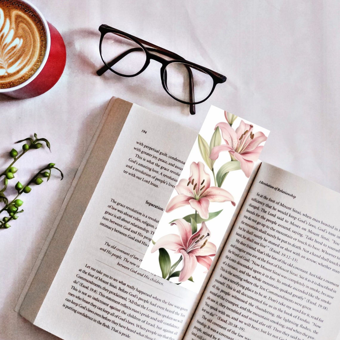 Lily Flower Printable Bookmarks, Lily Flower Themed Bookmark, Printable ...