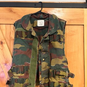 M / 90s Belgian Breacher Vest / Mid 90s Belgian Army Jigsaw