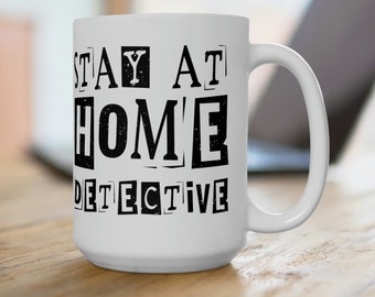 Detektyw, który zostaje w domu, prawdziwy fan zbrodni, ceramiczny kubek 15 uncji, rozwiązujący zagadki, gry tajemnicze, morderstwo, kryminalne umysły, serial, podcast, prawdziwy ćpun zbrodni