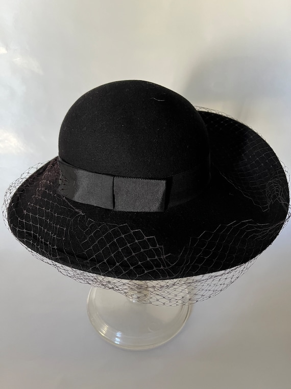 Miss Bierner Veiled Hat