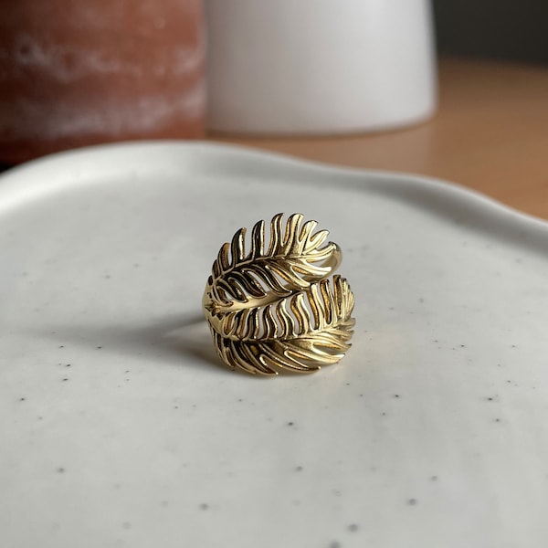 Palm Tree Leaf Ring, Palm Tree Ring, Beach Ring, Summer Ring, 18k Gold Plated Palm Tree Ring, Surfer Ring, Dainty Ring