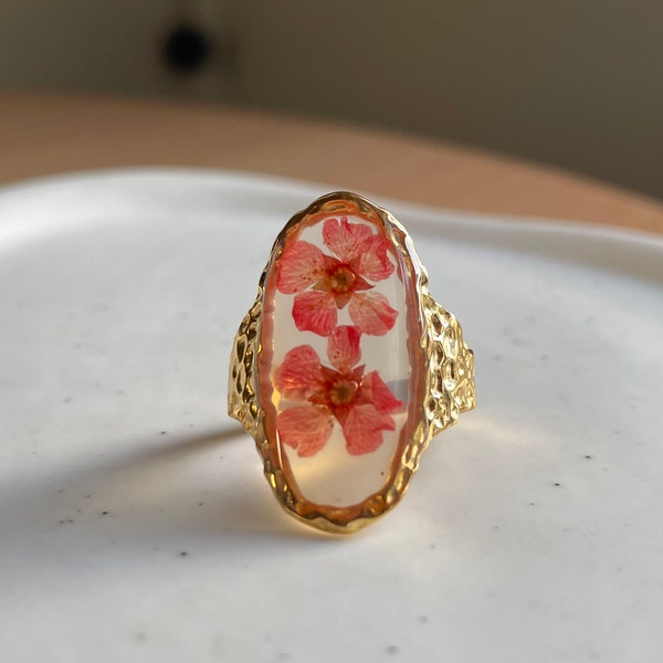 Beautiful Pressed Flower Adjustable Ring