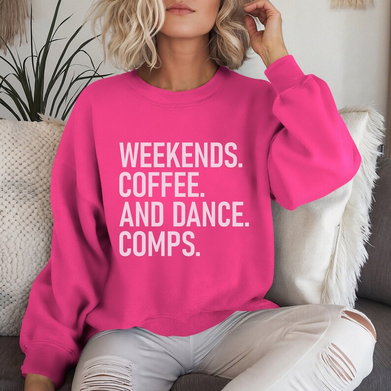 Dance Mom Sweatshirt - Women's Graphic Pullover | Casual Long Sleeve Crewneck With Letter Print