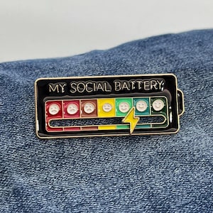 Social Battery Enamel Pin Emotions Moving Slider, Mental Health Bag Shoe Clothing Brooch, Social Anxiety Depression Anxiety Neurodiversity