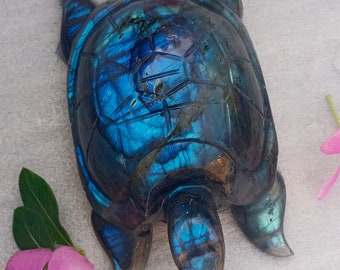 Tortue labradorite Tortue flash bleue Tortue de pierres précieuses labradorite Animal Sculpture tortue Figurines tortue sculptée sur pierre Cadeaux pour la fête des mères