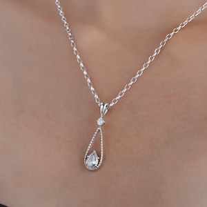 Dainty Teardrop Pendant, Tiny Teardrop Charm, Sterling Silver Stylish Necklace, Bridesmaid Gift, Silver Wedding Jewelry, Minimalist Necklace