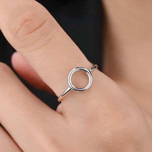Minimalist Circle Ring Round Open Circle Karma Ring 925 Sterling Silver Smooth Circle Statement Ring Dainty Stacking Ring Gift for her