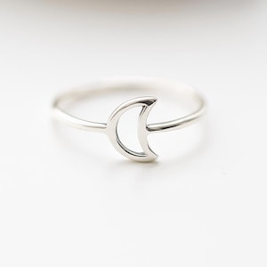 Half Moon Ring Sterling Silver Crescent Moon Ring Dainty Moon Jewelry Minimalist Silver Ring Celestial Jewelry Gift for Her 925 Ring