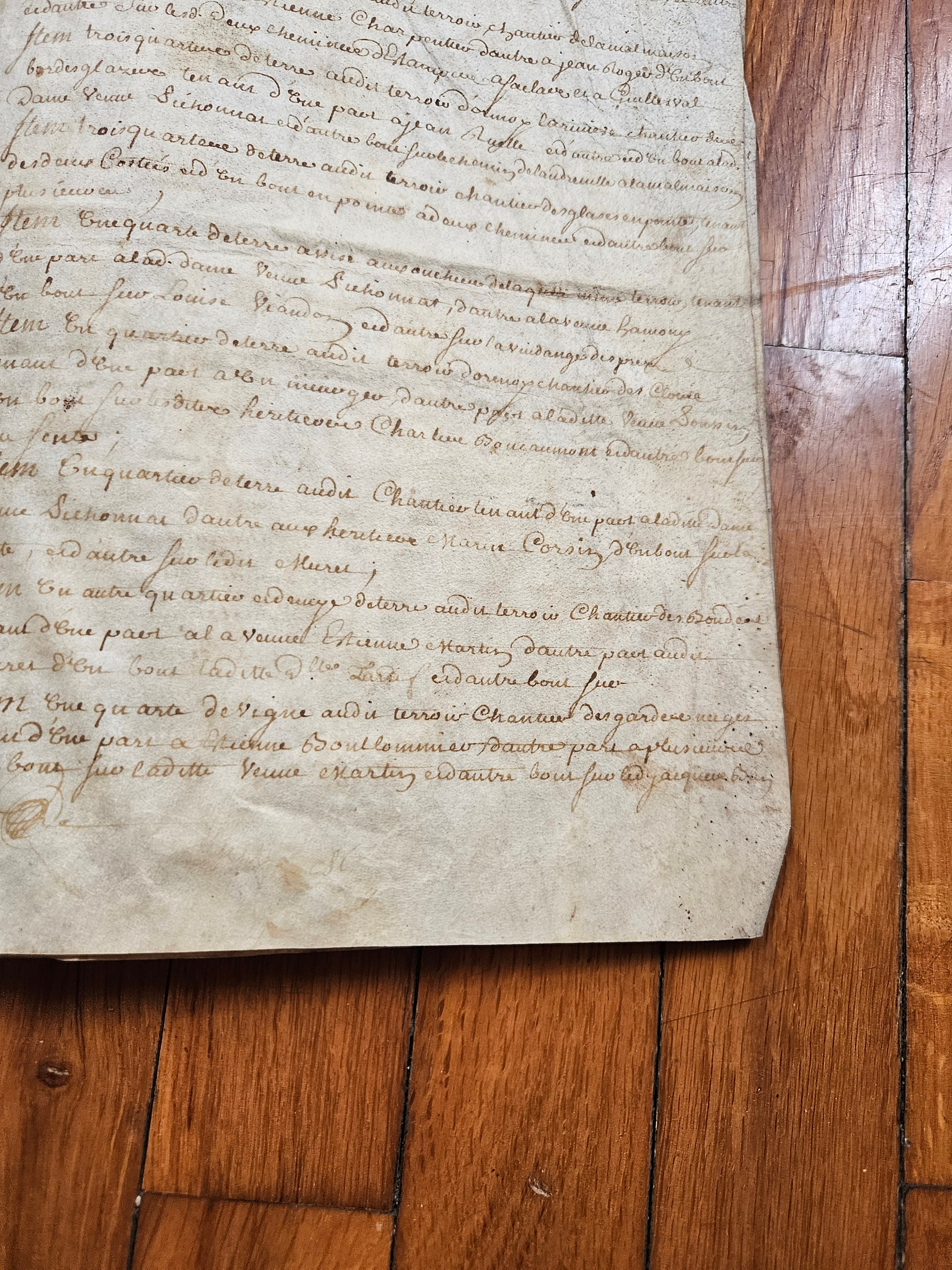 羊皮紙に手書きされたビンテージのフランス語文書。1762 年からの 4