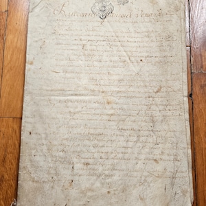 Documento francés antiguo escrito a mano sobre pergamino. 4 páginas de 1762. Efímera de caligrafía francesa antigua. Sellos antiguos de París. Diario basura.