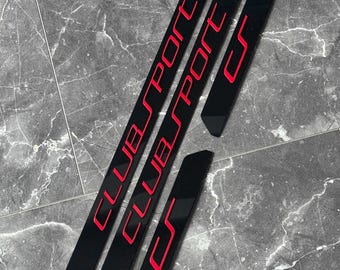 Golf 8 GTI Clubsport door sill trims in Piano Black, adapted for plastic recesses with Clubsport lettering