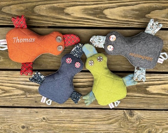 Window cleaner for car fans, display users, and beauties – the cute windshield duck, made of microfiber and quilted fabric, many colors, customizable