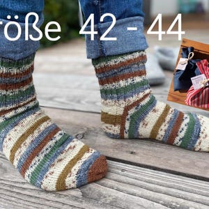 Hand-knitted socks, made of sock yarn, hand-knitted, sizes 42 - 44, many models, many colors
