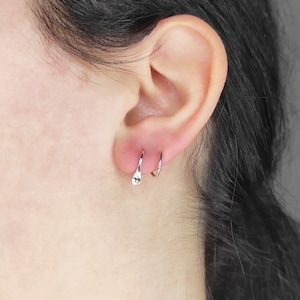 Minimalist Spiral Hoop Earrings, Hammered single piercing earrings, Sterling silver 925
