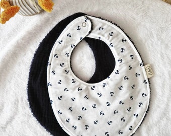 Set of 2 bibs