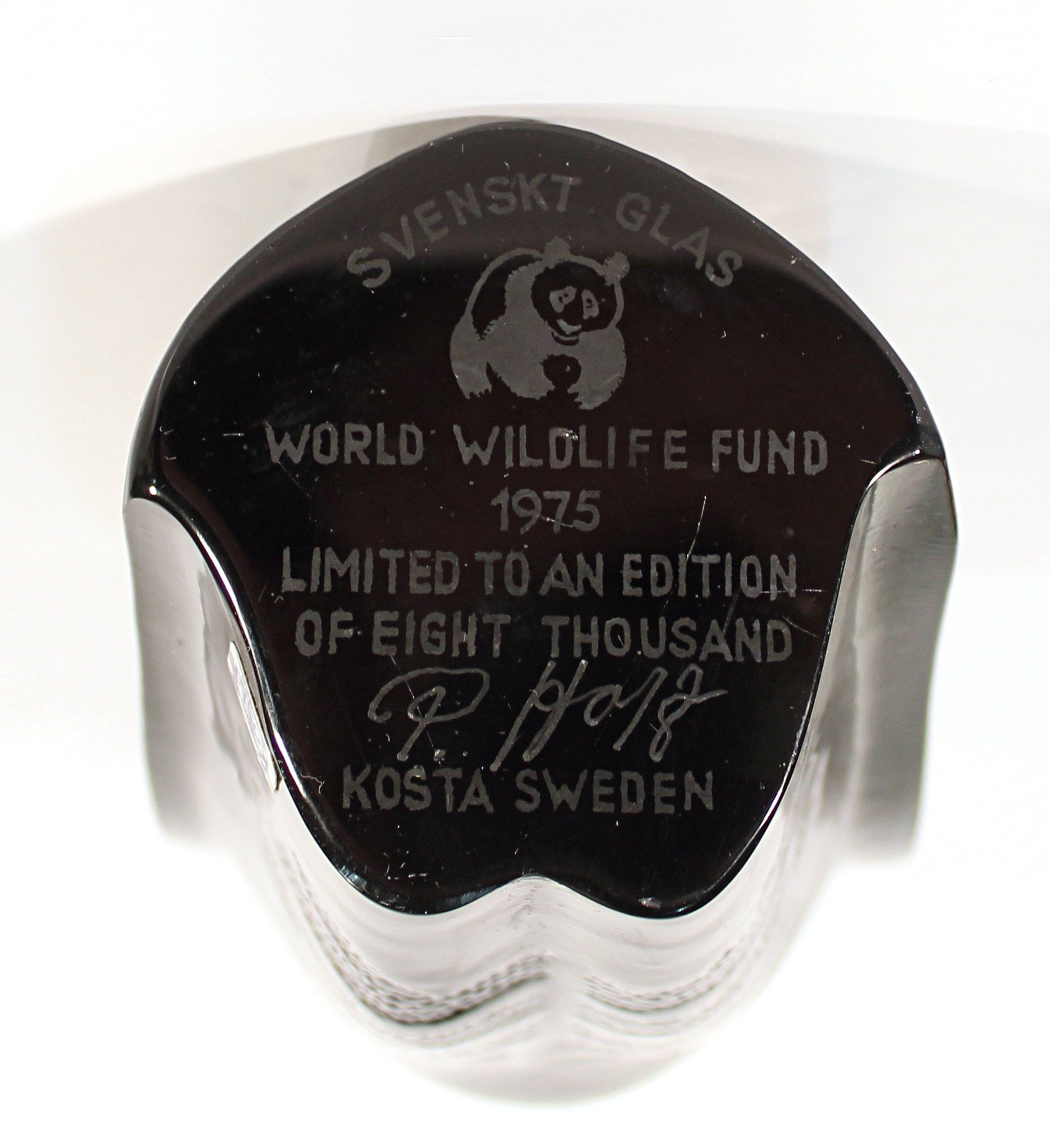 Kosta Boda Glass Falcon Bird WWF 1975 Paul Hoff Limited Edition Kosta Boda Glass Falcon Bird WWF 1975 Paul Hoff Limited Edition