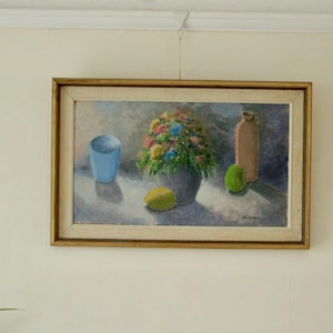 Original Mid-Century Scandinavian Oil on Panel – “Still Life” by Helge Andersson – Vintage & Framed, 57 × 37 cm (22.4 × 14.6 in)
